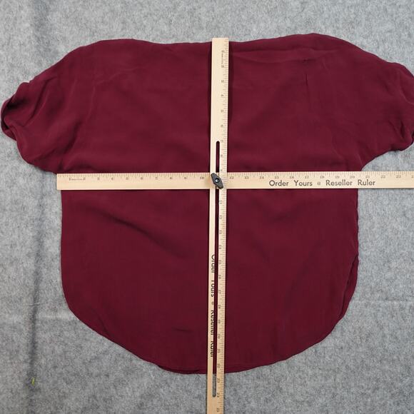 Polo Ralph Lauren Top Womens Medium Silk Blouse VNeck Short Sleeve Red Casual - Picture 7 of 10